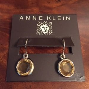 Anne Klein gold tone and amber brown drop earrings